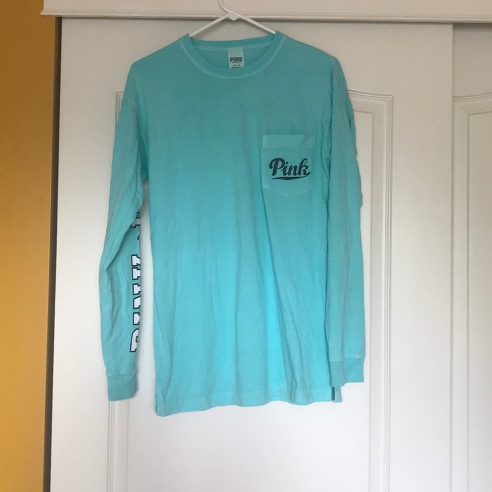 PINK Victoria’s Secret long sleeve T-shirt